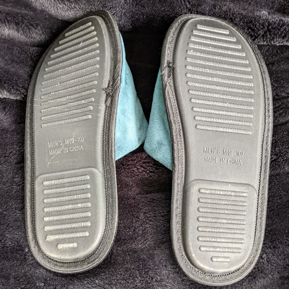 PHILADELPHIA EAGLES MEN'S SLIPPERS - Picture 2 of 2